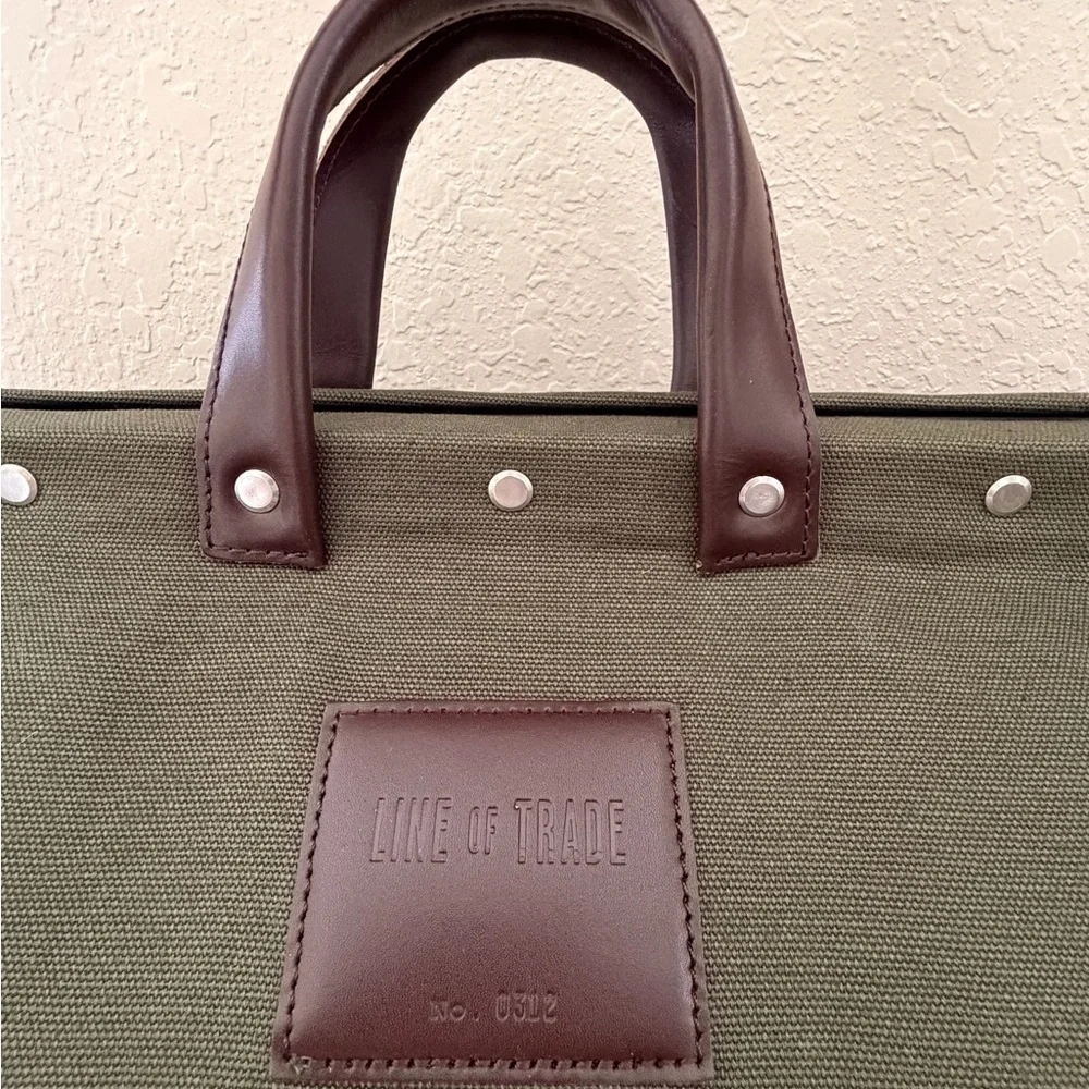 Line of Trade Canvas Weekender Duffle Retro Bag Olive Green